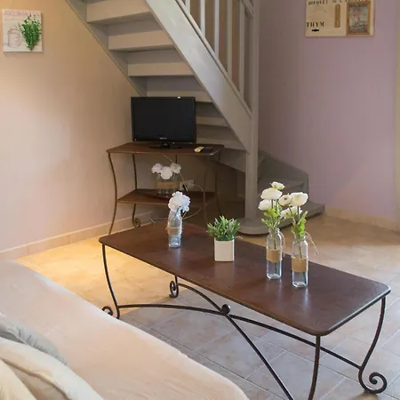 Le Bouquet De L Aromate Bed and Breakfast Joucas Buitenkant foto