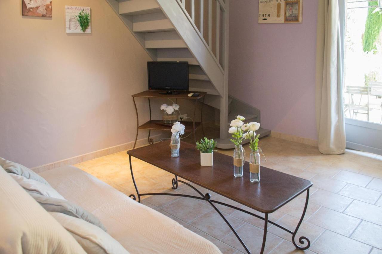 Le Bouquet De L Aromate Bed & Breakfast Joucas